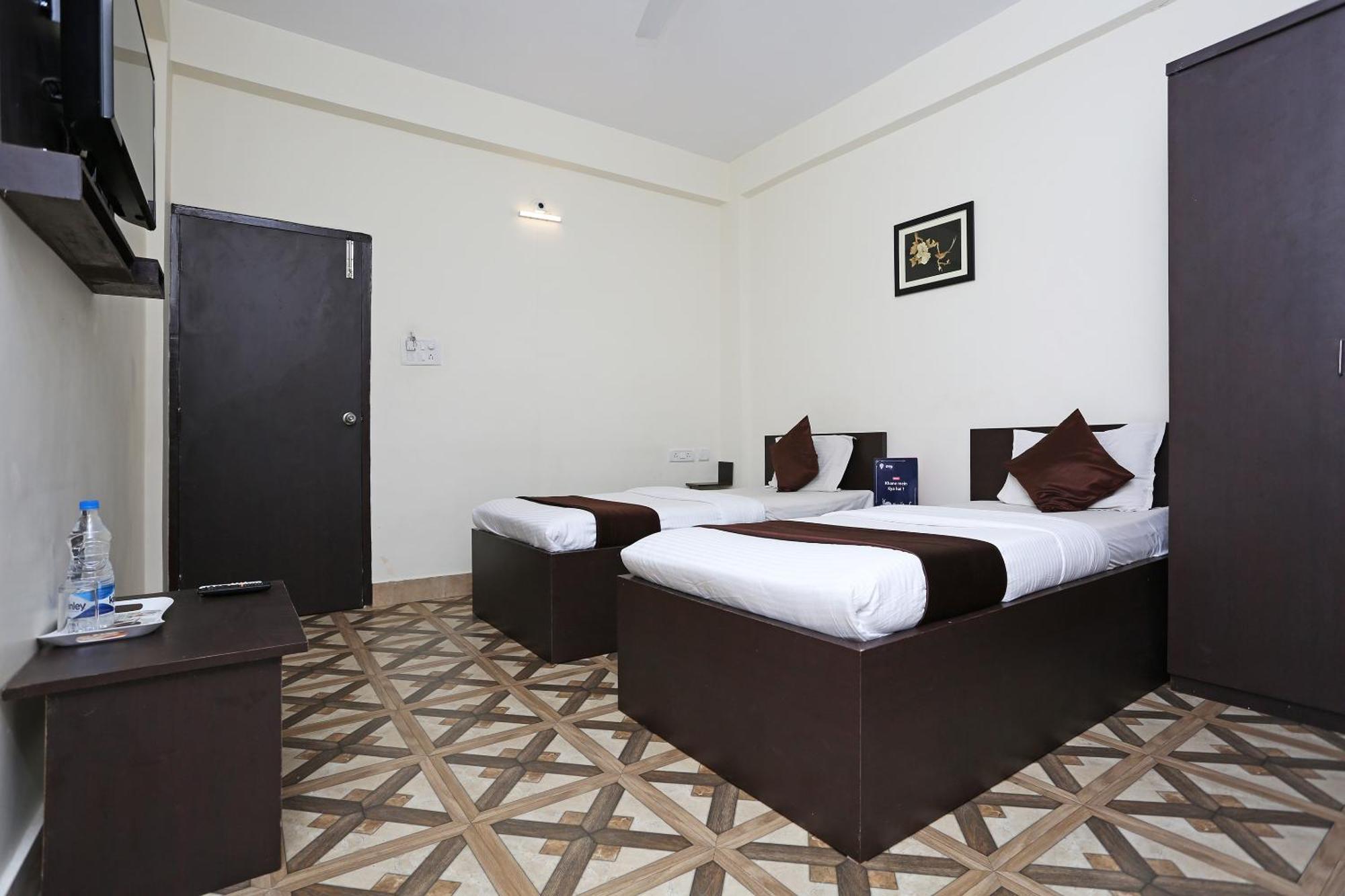 Oyo Stellar Resort Bhubaneswar Bagian luar foto