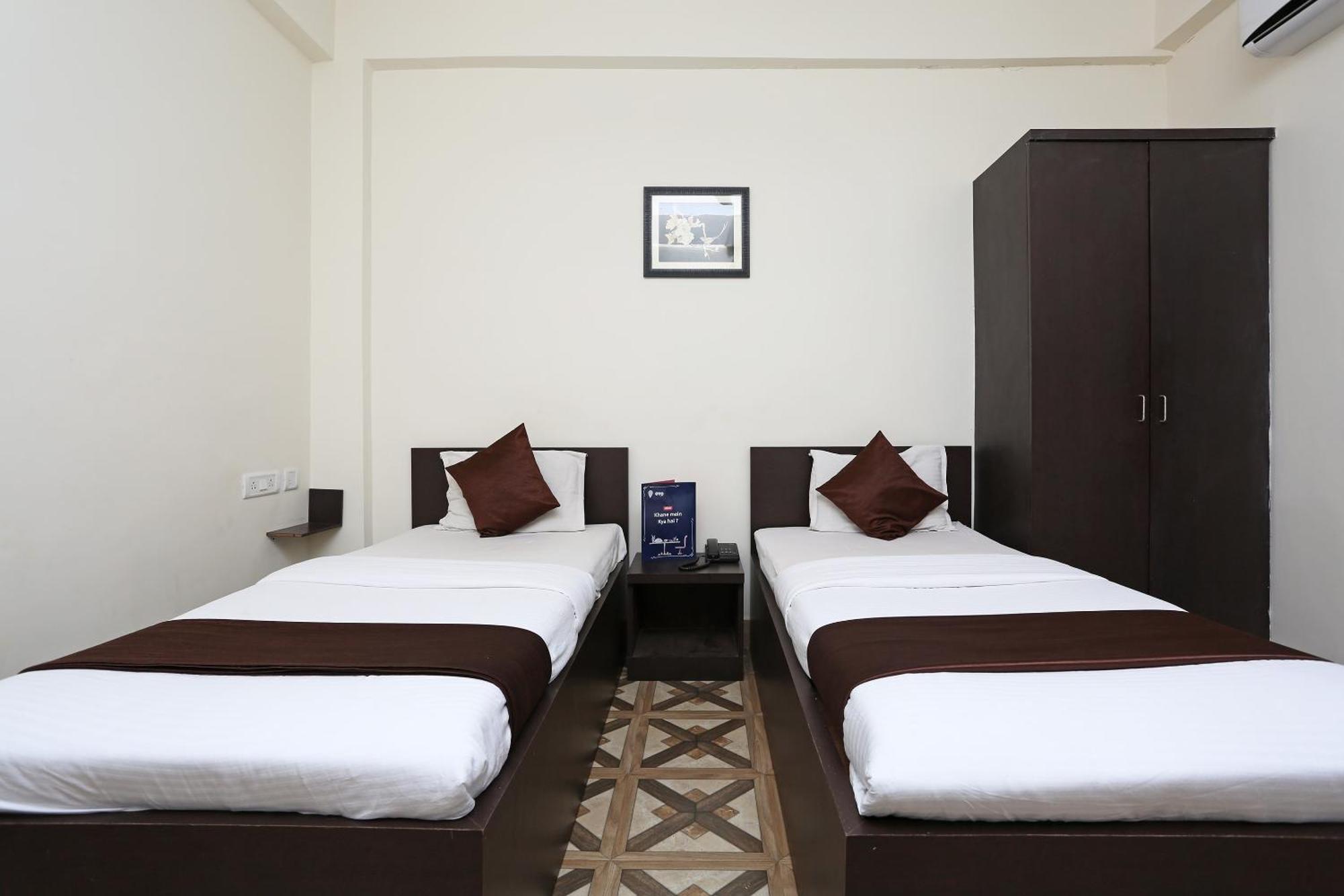 Oyo Stellar Resort Bhubaneswar Bagian luar foto