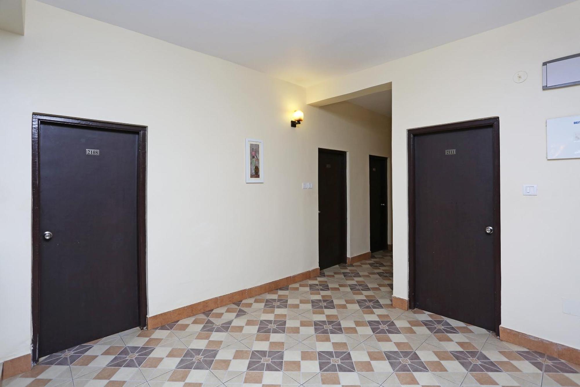 Oyo Stellar Resort Bhubaneswar Bagian luar foto