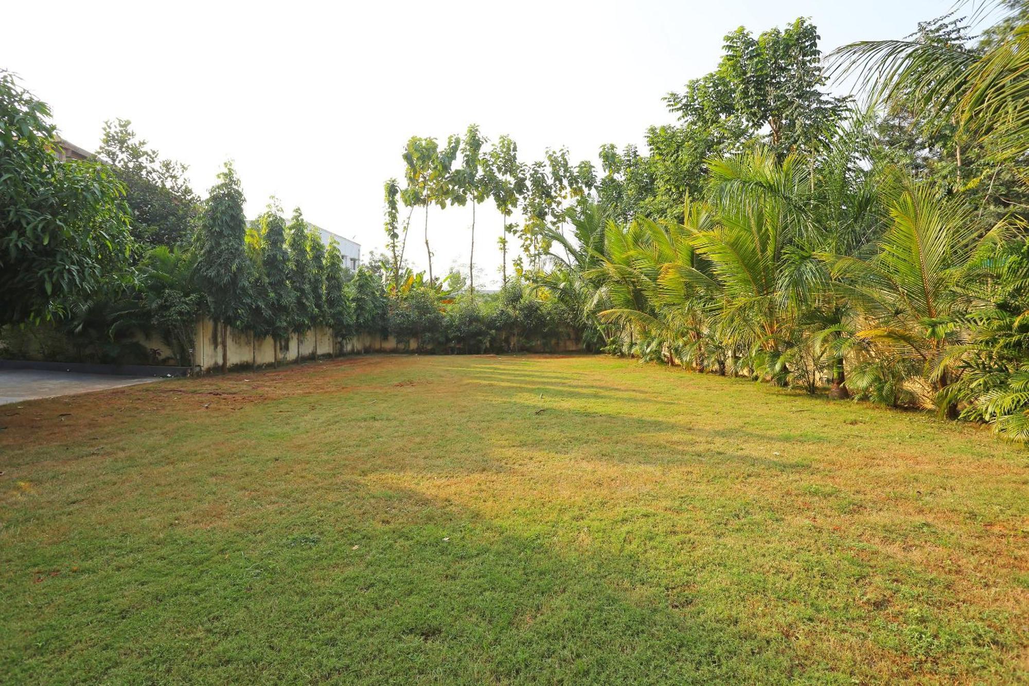 Oyo Stellar Resort Bhubaneswar Bagian luar foto